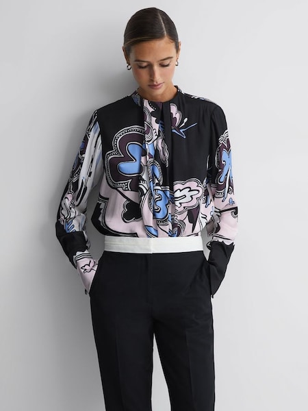 Bedruckte Bluse mit plissierter Vorderseite, Schwarz (N02015) | 97 €