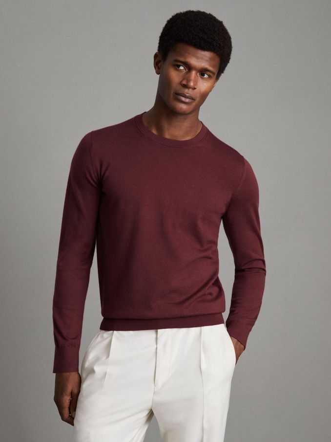Red crew outlet neck jumper