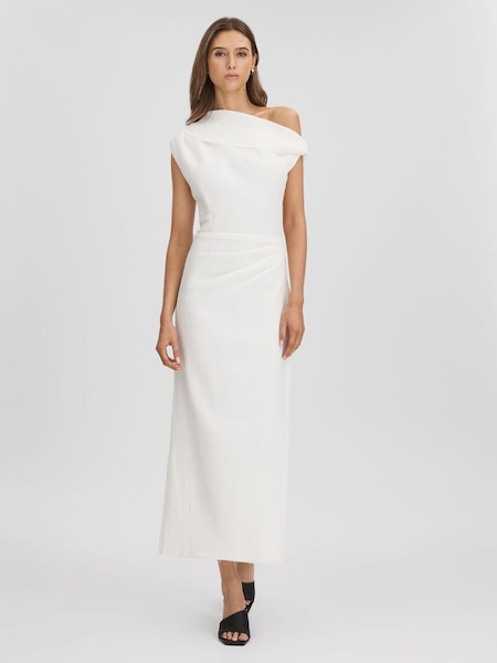 Anna Quan - Lange witte jurk met blote schouder en textuur (N25256) | € 895