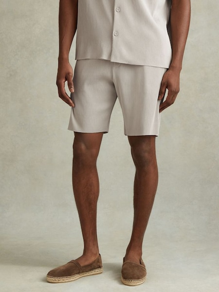 Gerippte Shorts mit elastischem Bund, Silberfarben (N74446) | 95 €