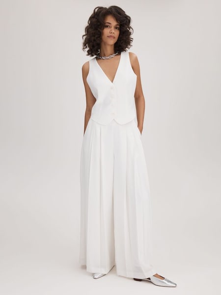 Florere Pleated Wide Leg Trousers in Ivory (Q83377) | HK$2,230