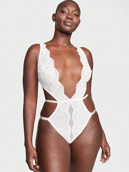 Coconut White Shine Strap Lace Crotchless Bodysuit (R74887) | €79