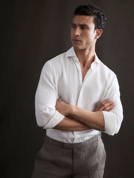 Linen Button-Through Shirt in White (T44653) | €140