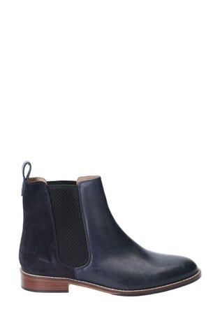 navy chelsea boot ladies