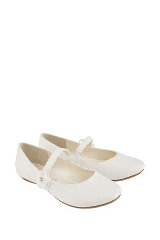 girls cream ballet shoes