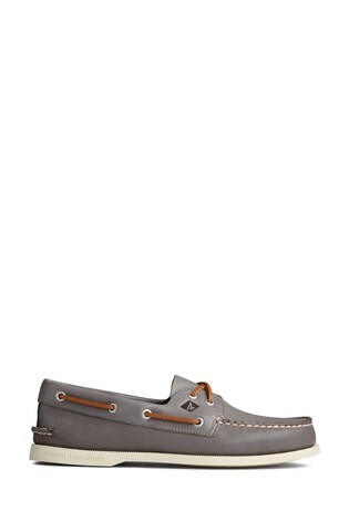where can i buy sperry shoes near me