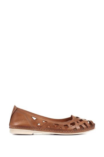 Leather Ballerina Pumps 