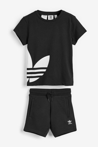 Buy > kids adidas shorts and tshirt > in stock