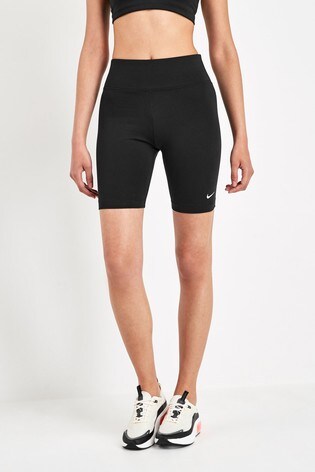 nike core swoosh cycle shorts