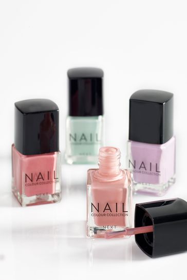 nail polish and lipstick gift set
