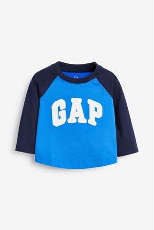 gap blue shirt