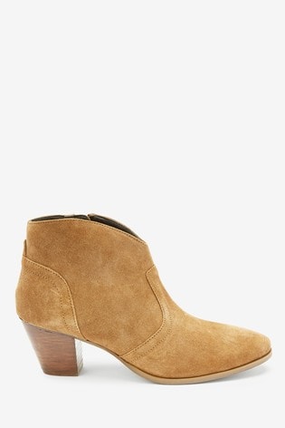 tan ankle boots uk