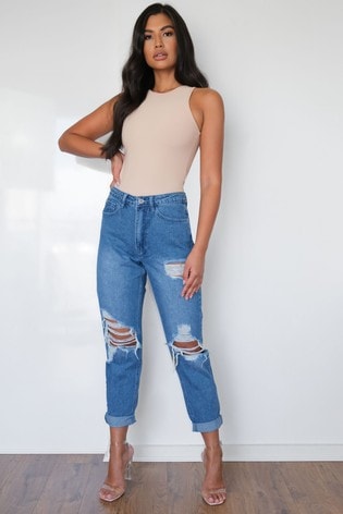 ripped mom jeans with heels