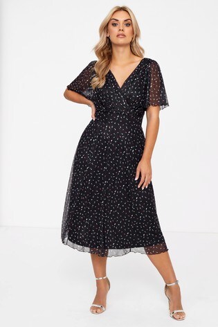 cute midi dresses with sleeves