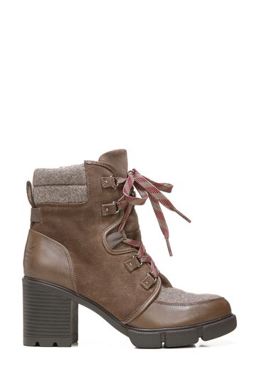 Naturalizer clearance hiking boots