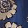 Blau mit floralem Muster