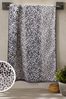 <span>Grau</span> - Handtuch mit gesprenkeltem Streifendesign
