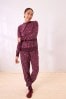 Beerenrot mit Folienherzen - Superweicher Pyjama in Regular Fit