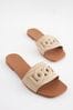 Creme - Flache Sandalen aus hochwertigem Leder mit Zierausschnitten