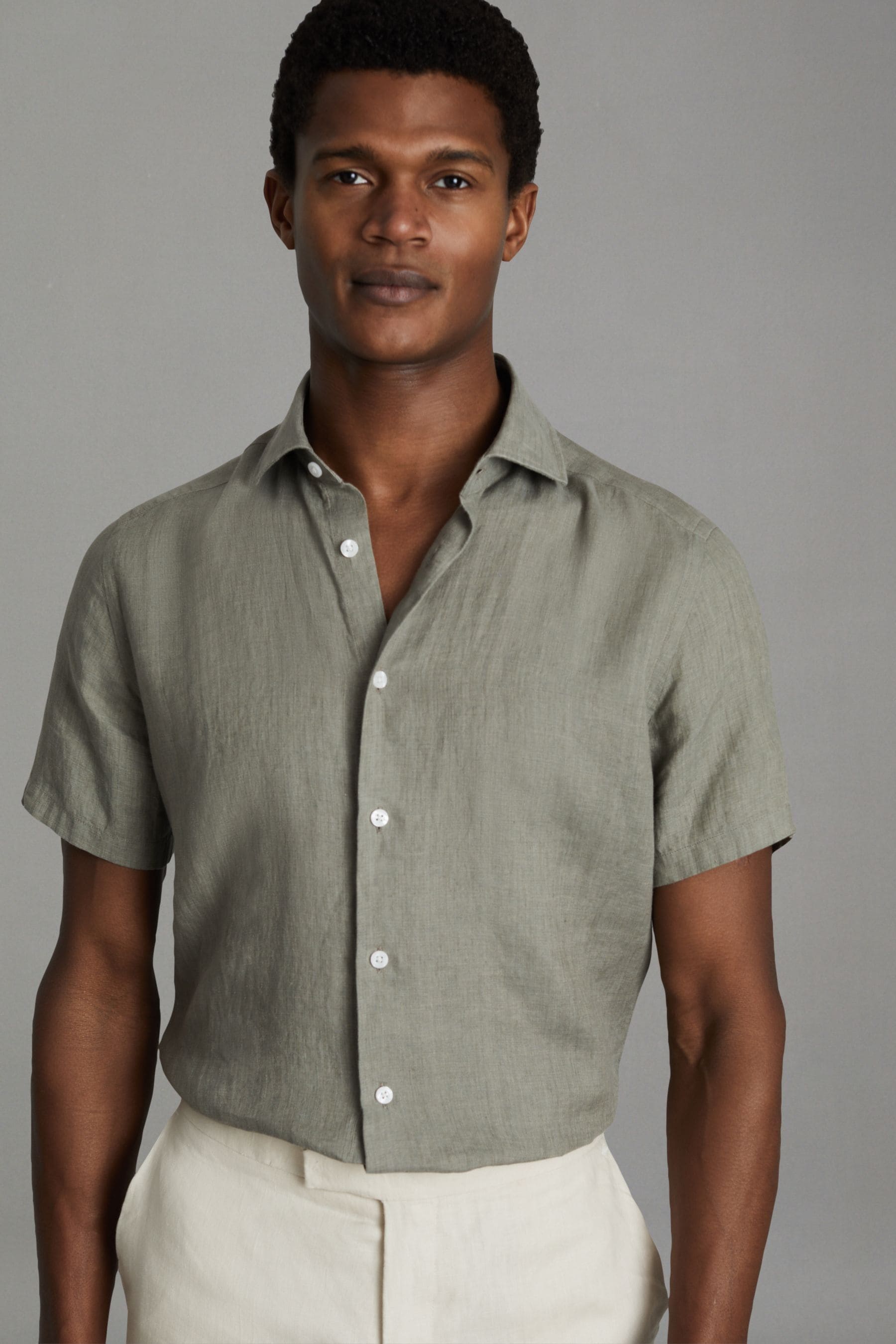 Shop Reiss Holiday - Pistachio Slim Fit Linen Button-through Shirt, Xl