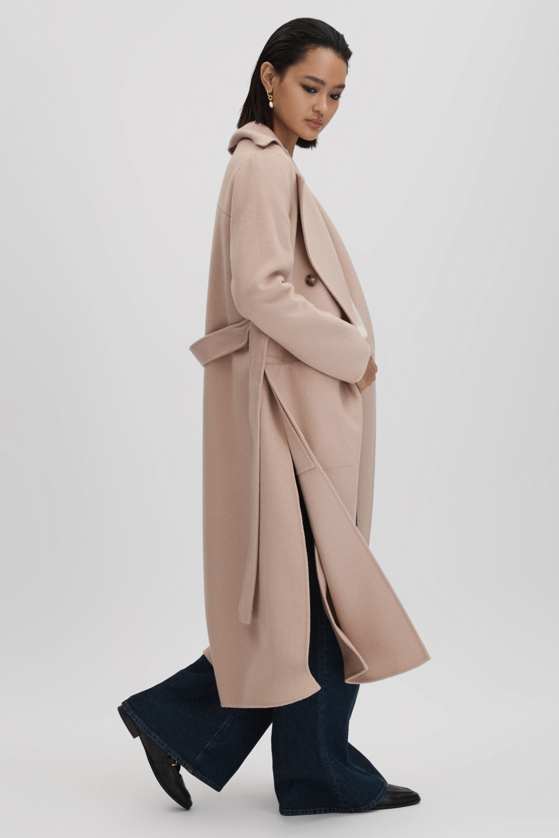 Reiss Sasha - Neutral Wool Blend Double Breasted Blindseam Coat, Us 4