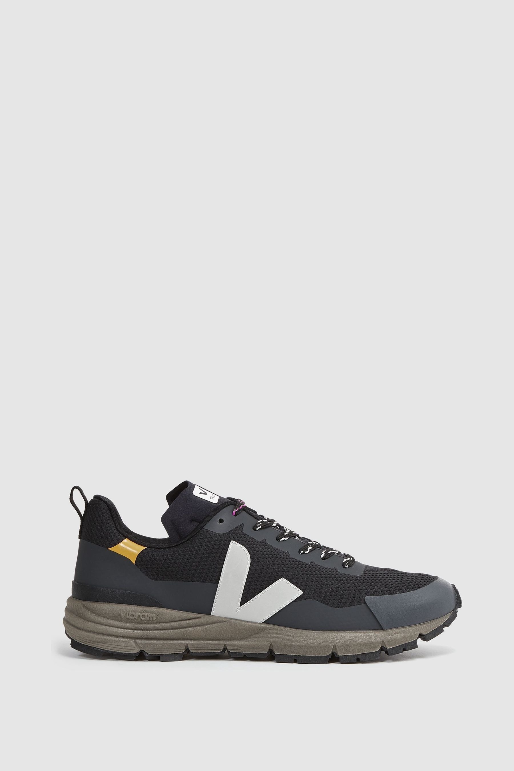 Reiss Veja Mesh Hiking Trainers In Black Oxford