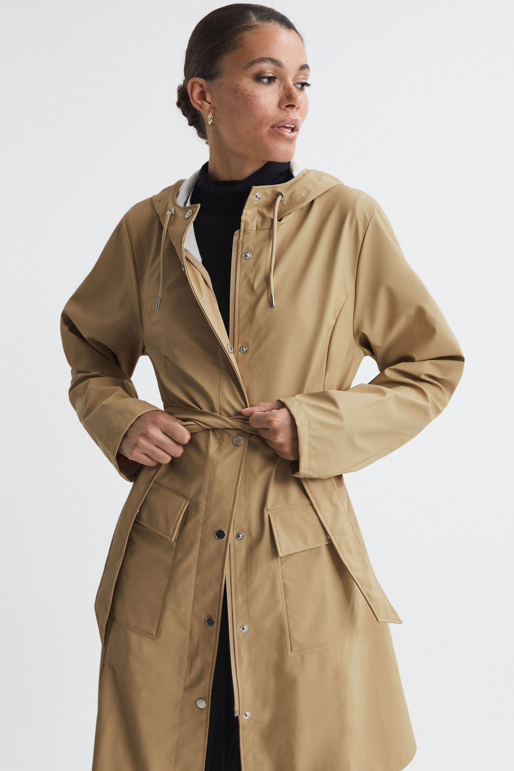 Rains Trench Coat In Sand