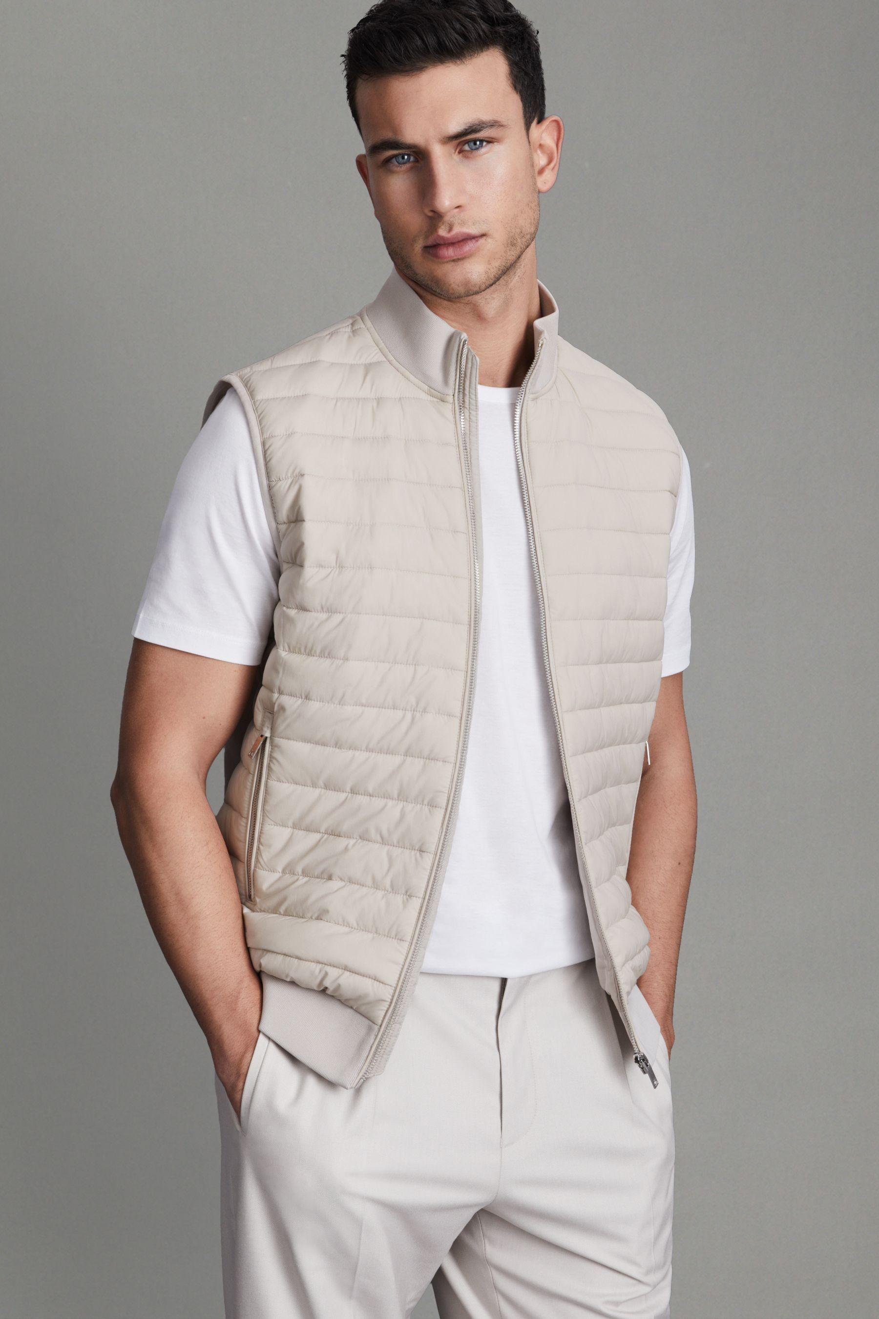 Reiss Pluto - Stone Hybrid Quilt And Knit Zip-through Gilet, S
