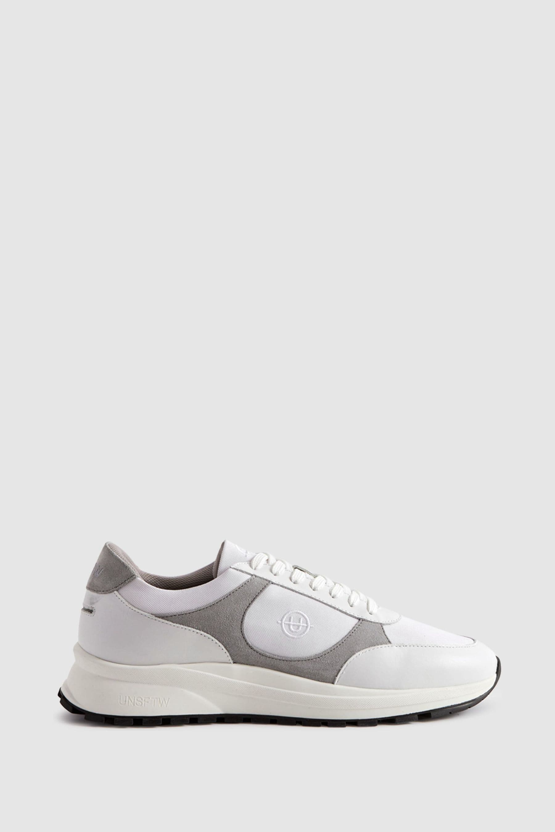 Unseen Plemont Trainers In Grey/white