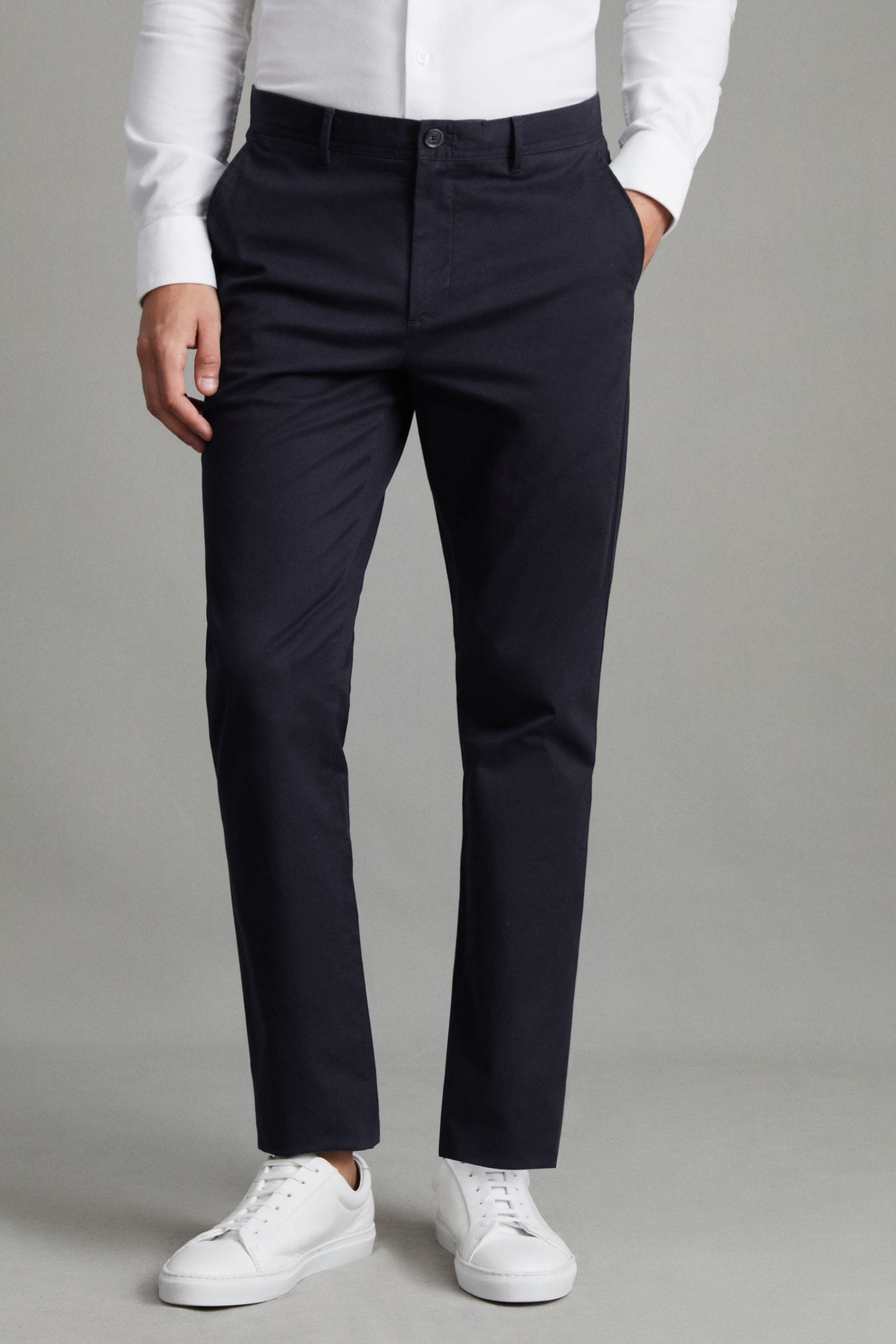 Reiss Pitch In Navy