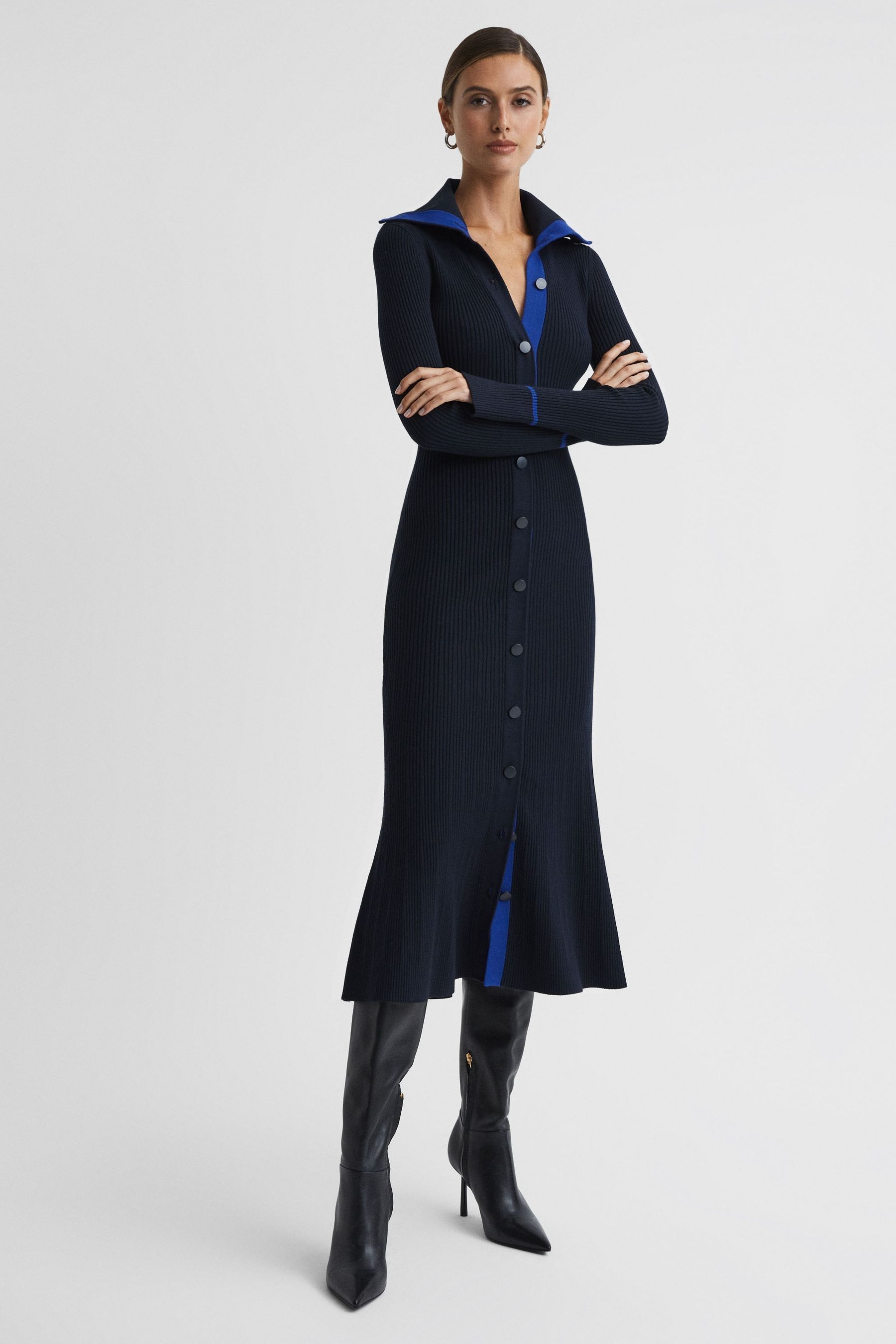 Shop Reiss Millie - Navy/blue Knitted Ribbed Midi Dress, M