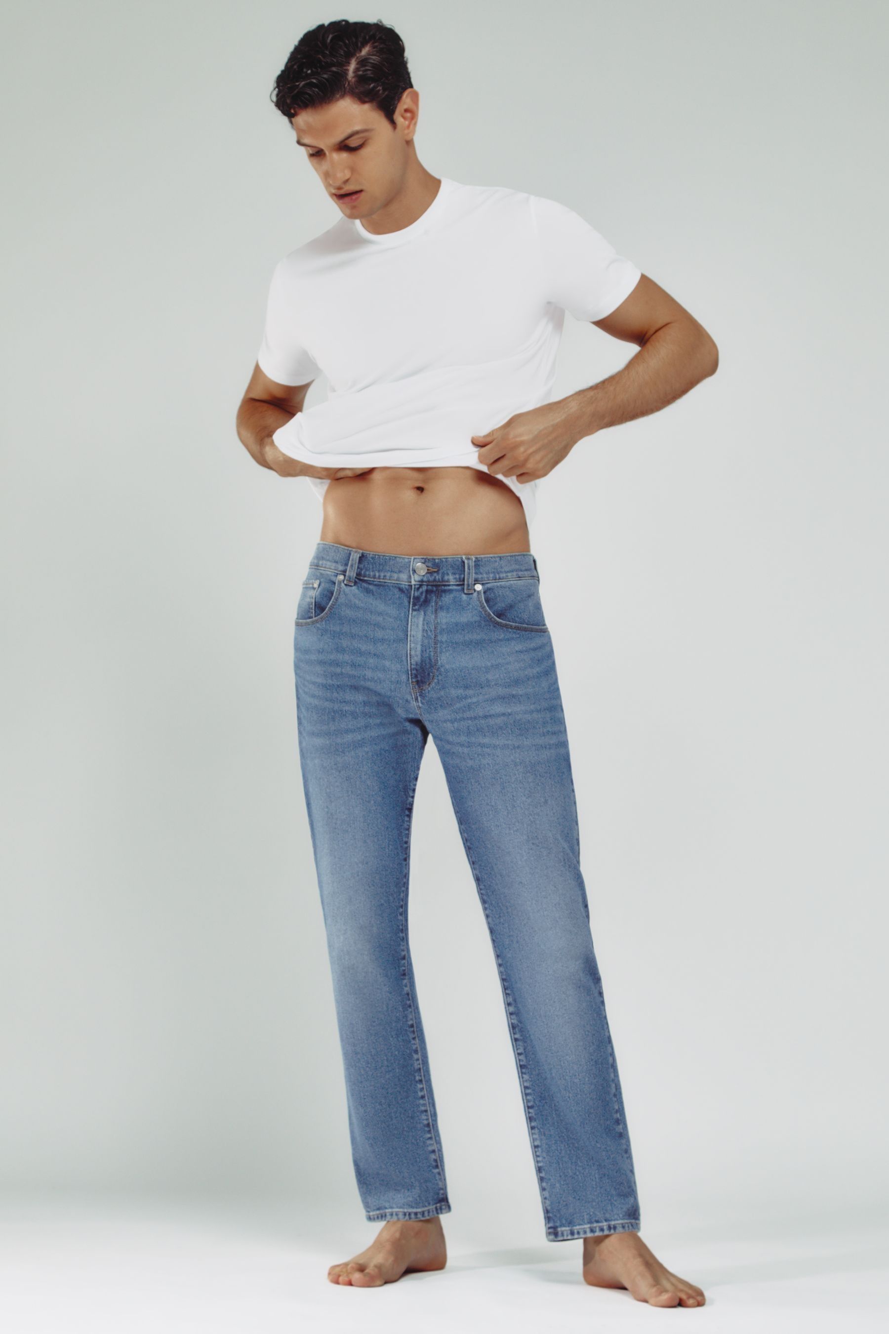 Reiss Bishopgate Straight Fit Jeans In Mid Blue Wash In Mid Blue Wash