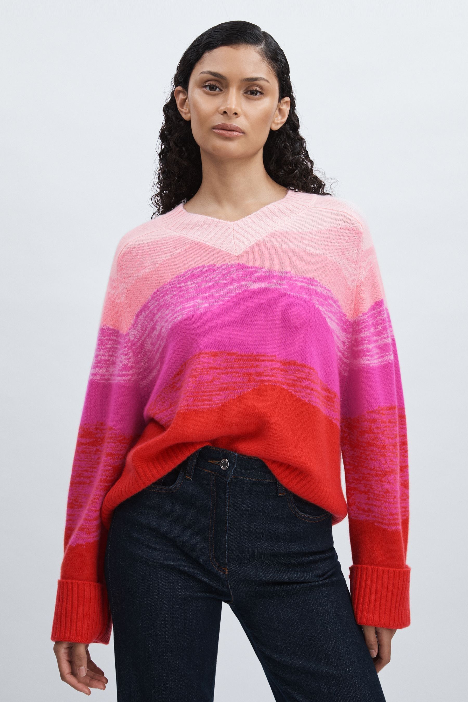 Crush Collection 100% Cashmere Gradient-neck Jumper In Red/cream