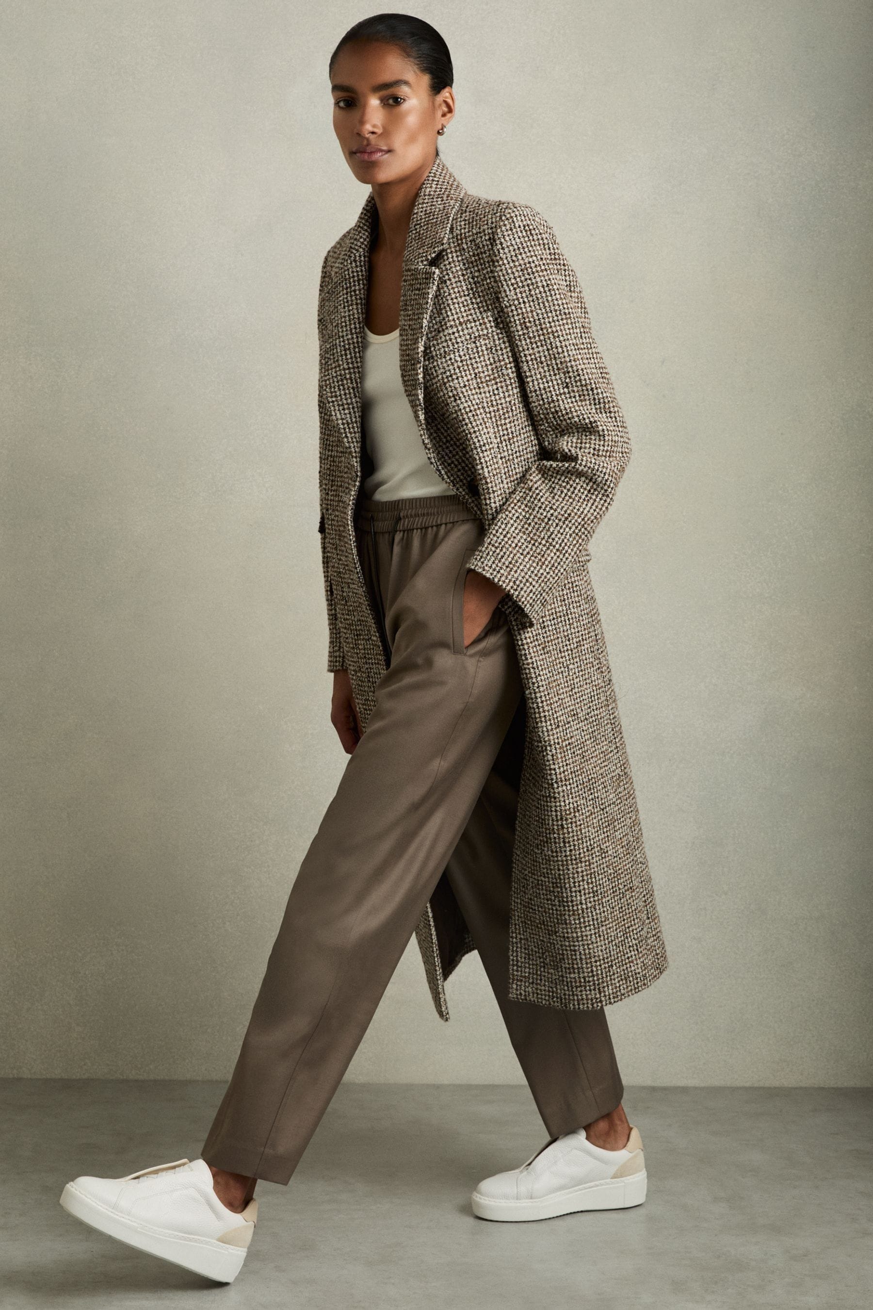 Reiss Mink Neutral Wool-blend Drawstring-waist Tapered Trousers, 16