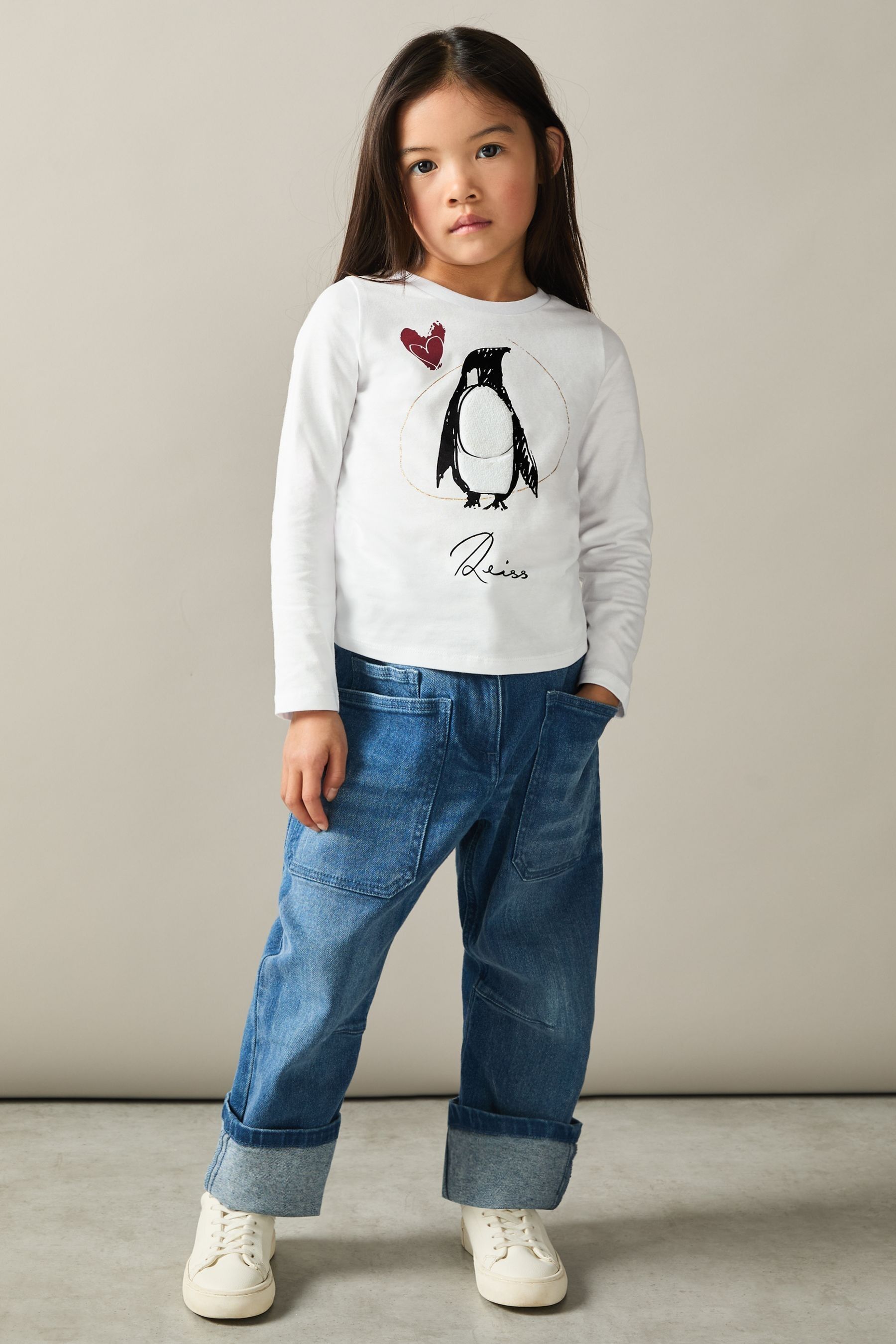 Reiss Kids' Ivory 4-9 Yrs Cotton Christmas Penguin-print Logo T-shirt