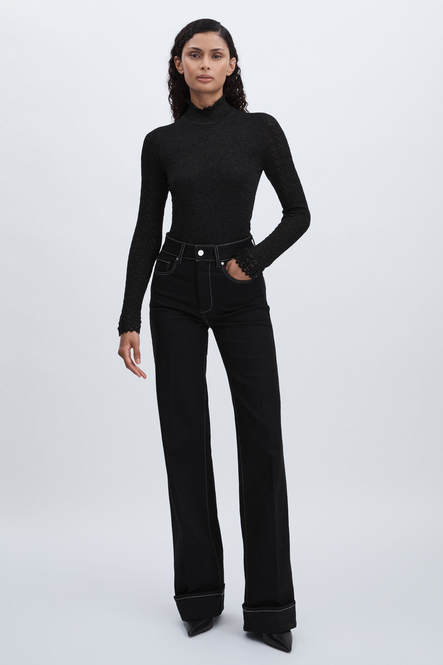 Paige -leg Cuffed Jeans In Black