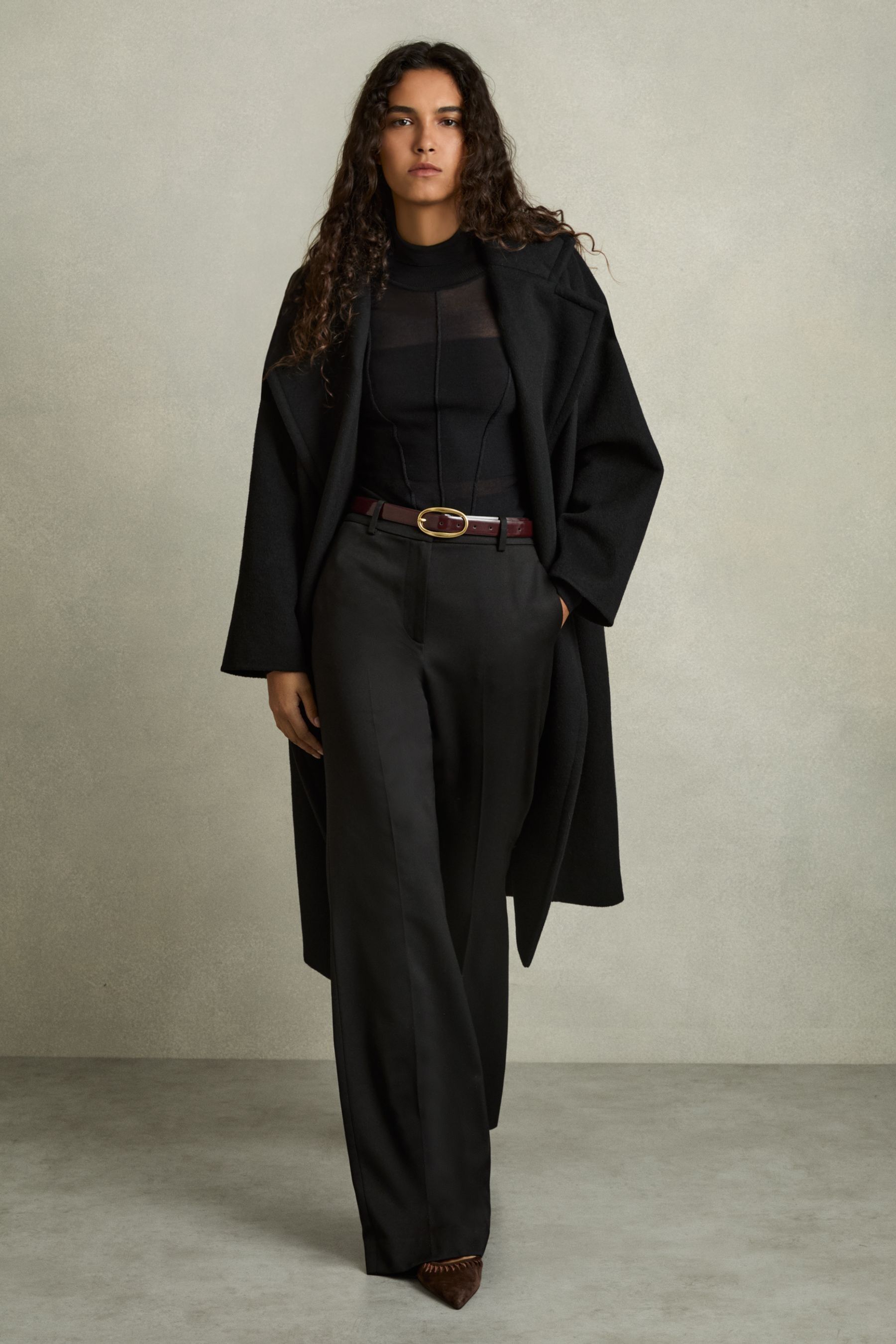 Reiss Black Wide-leg Tailored Trousers In Black