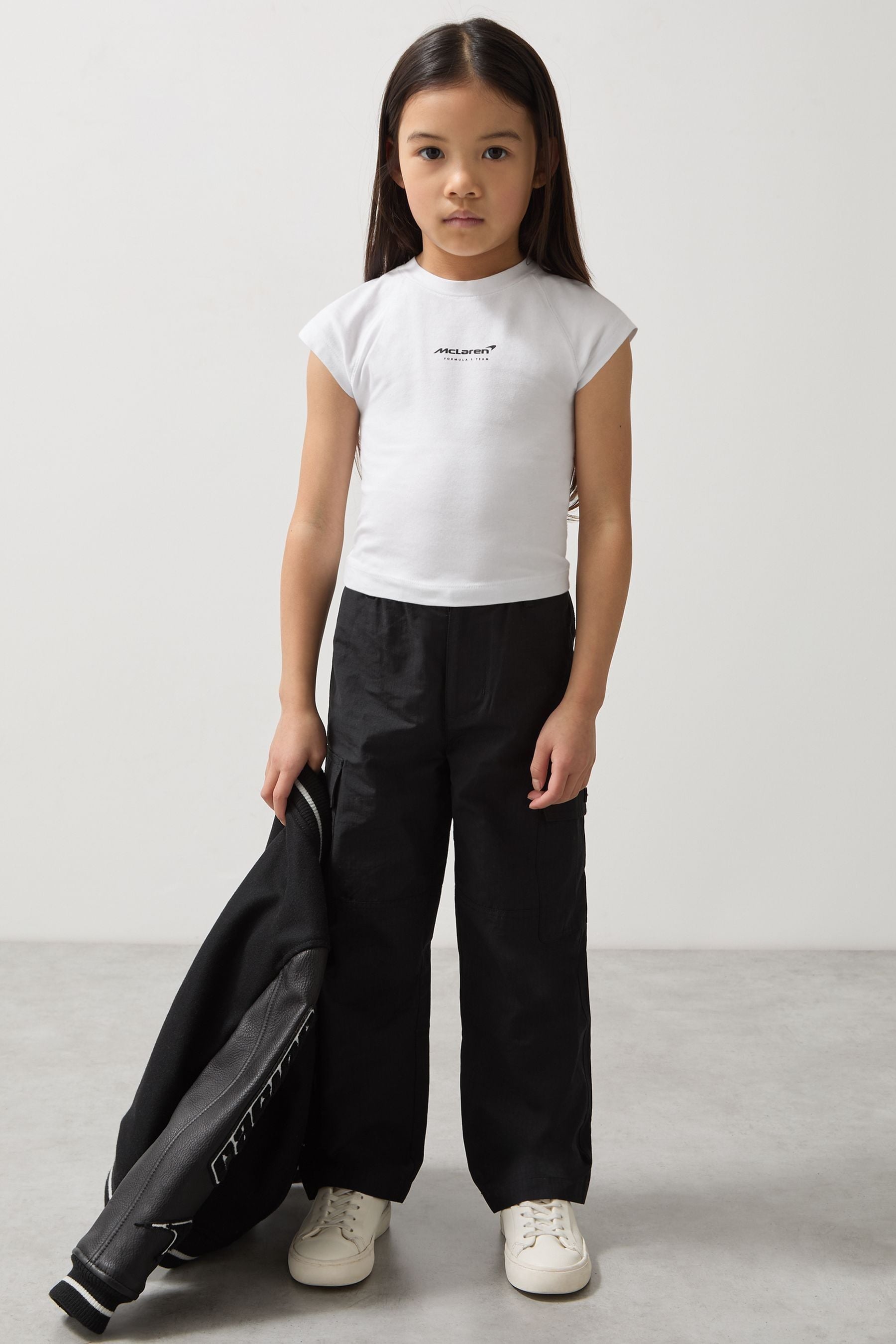Reiss Mclaren Kids' White 9-13 Yrs Mclaren F1 Team Cropped Logo T-shirt