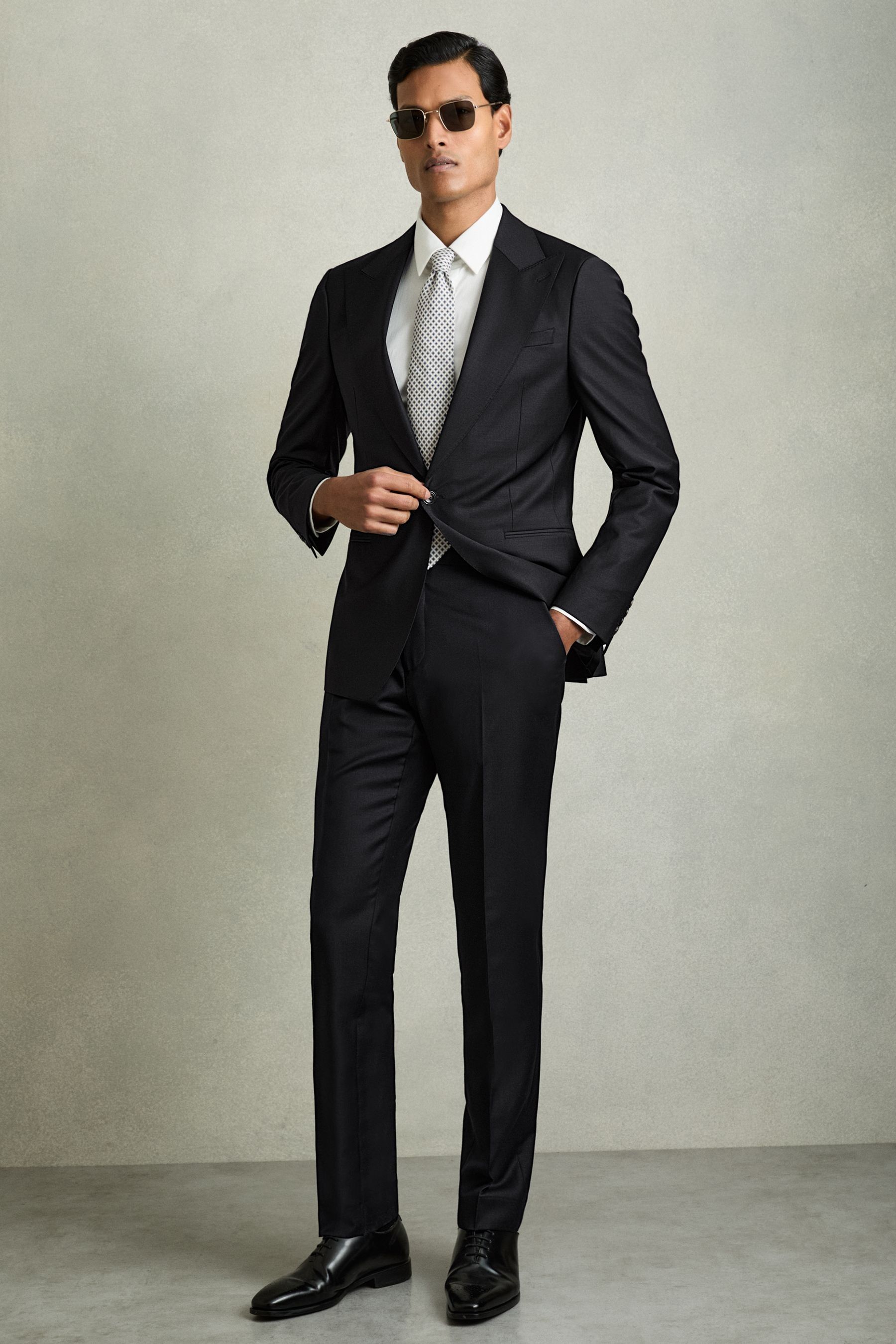 REISS NAVY REGULAR-FIT SINGLE-BREASTED WOOL-BLEND SUIT BLAZER