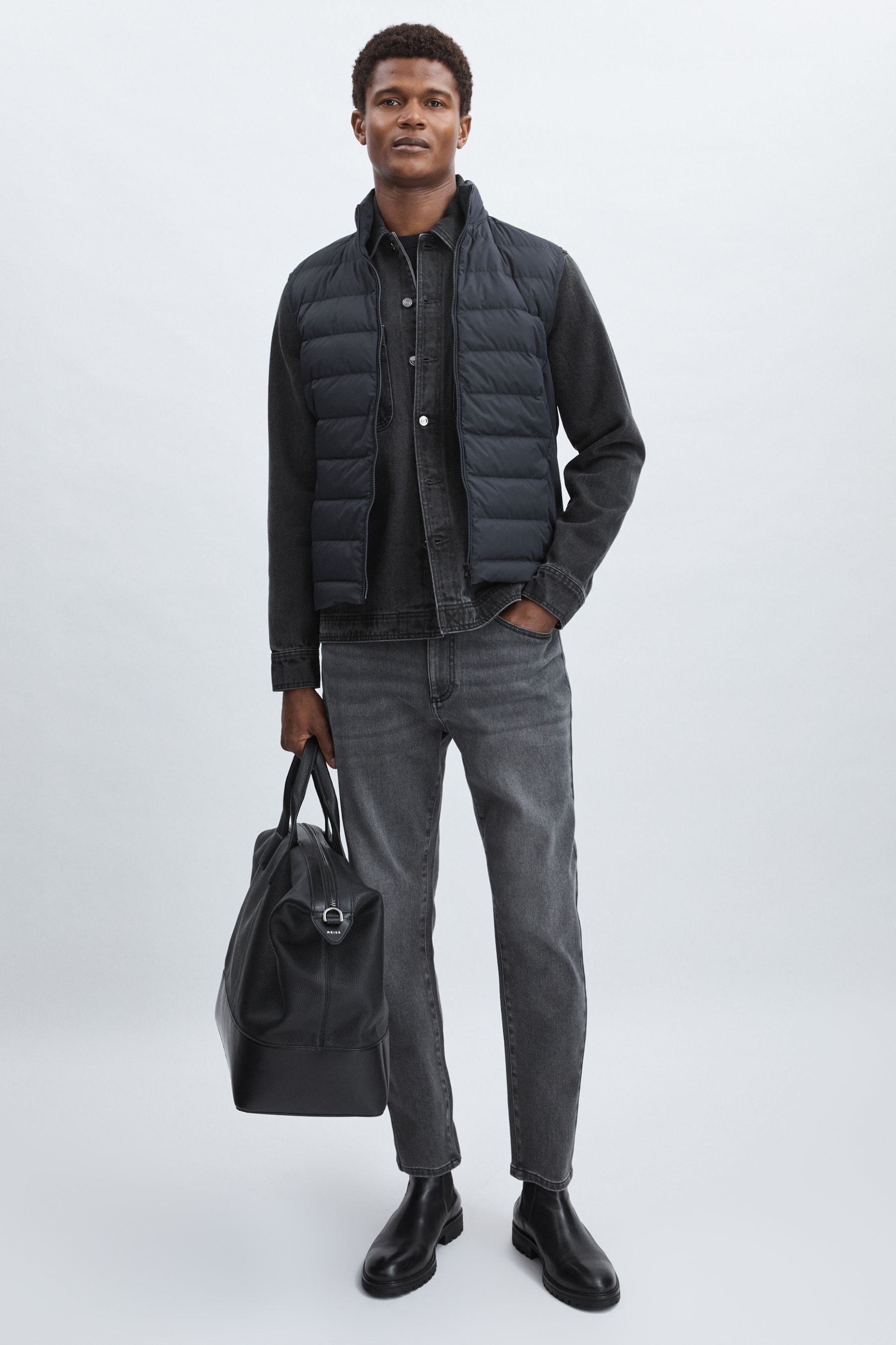 Scandinavian Edition Padded Down Gilet In Dark Blue