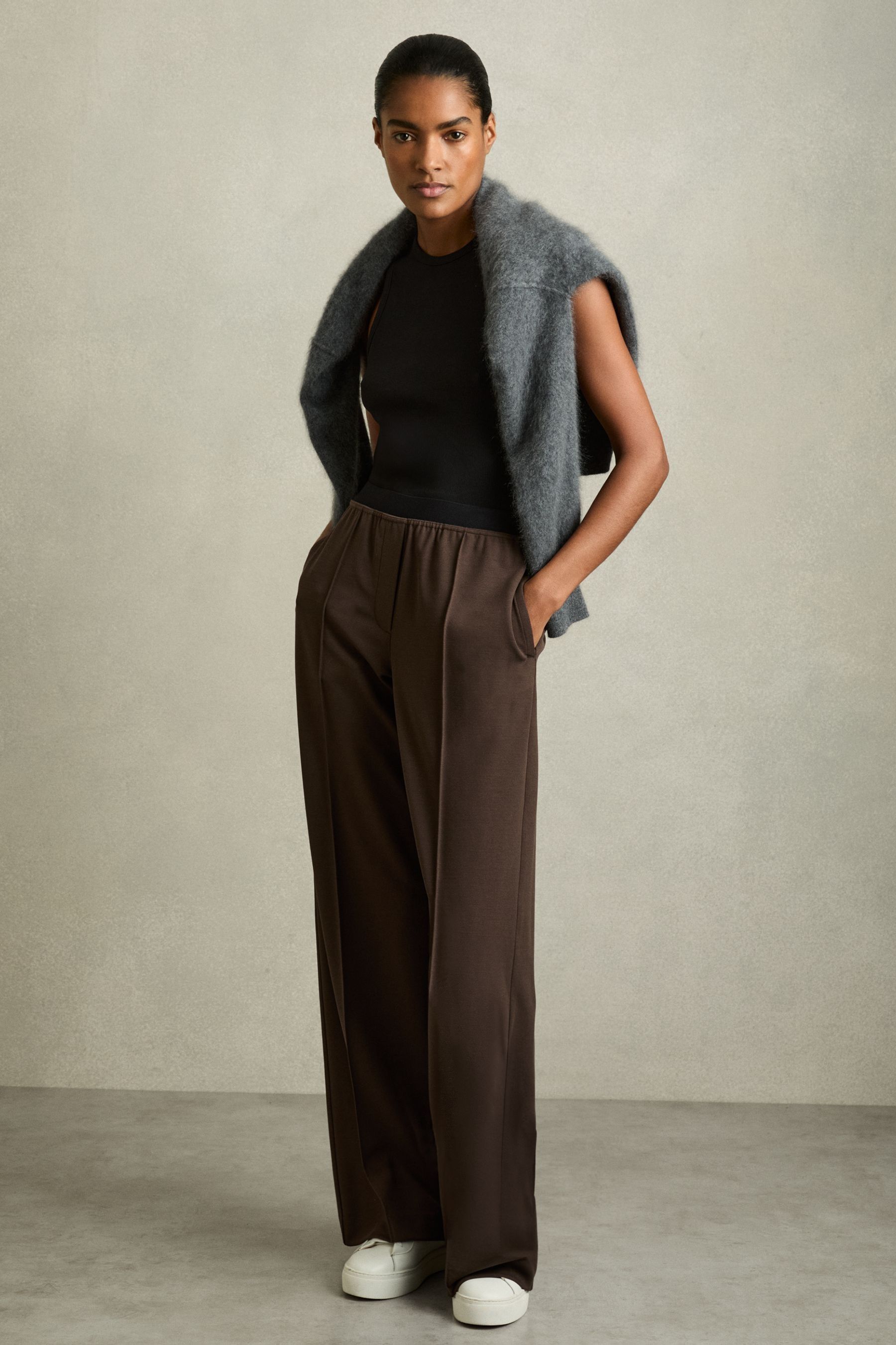 Reiss Chocolate Brown Lucia-leg Elasticated-waistband Trousers, 18R