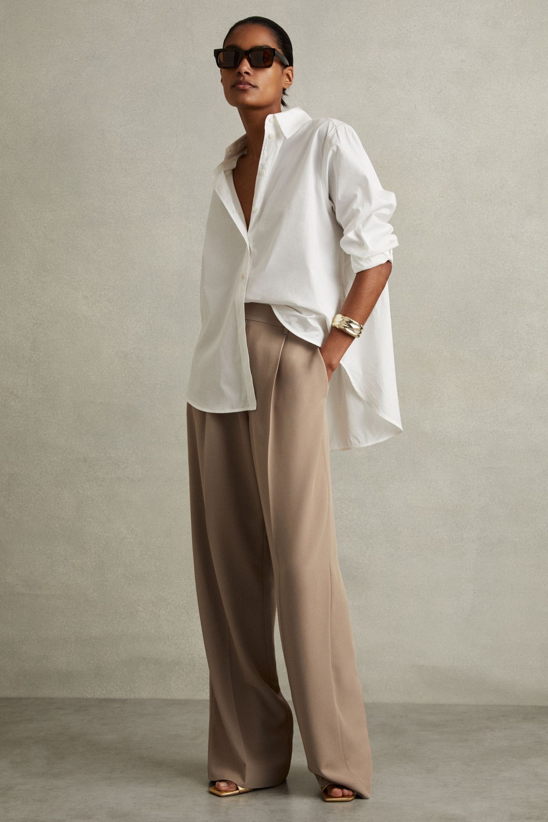 Reiss Mink Neutral Eden Elasticated-waist Wide-leg Twill Trousers In Mink Neutral