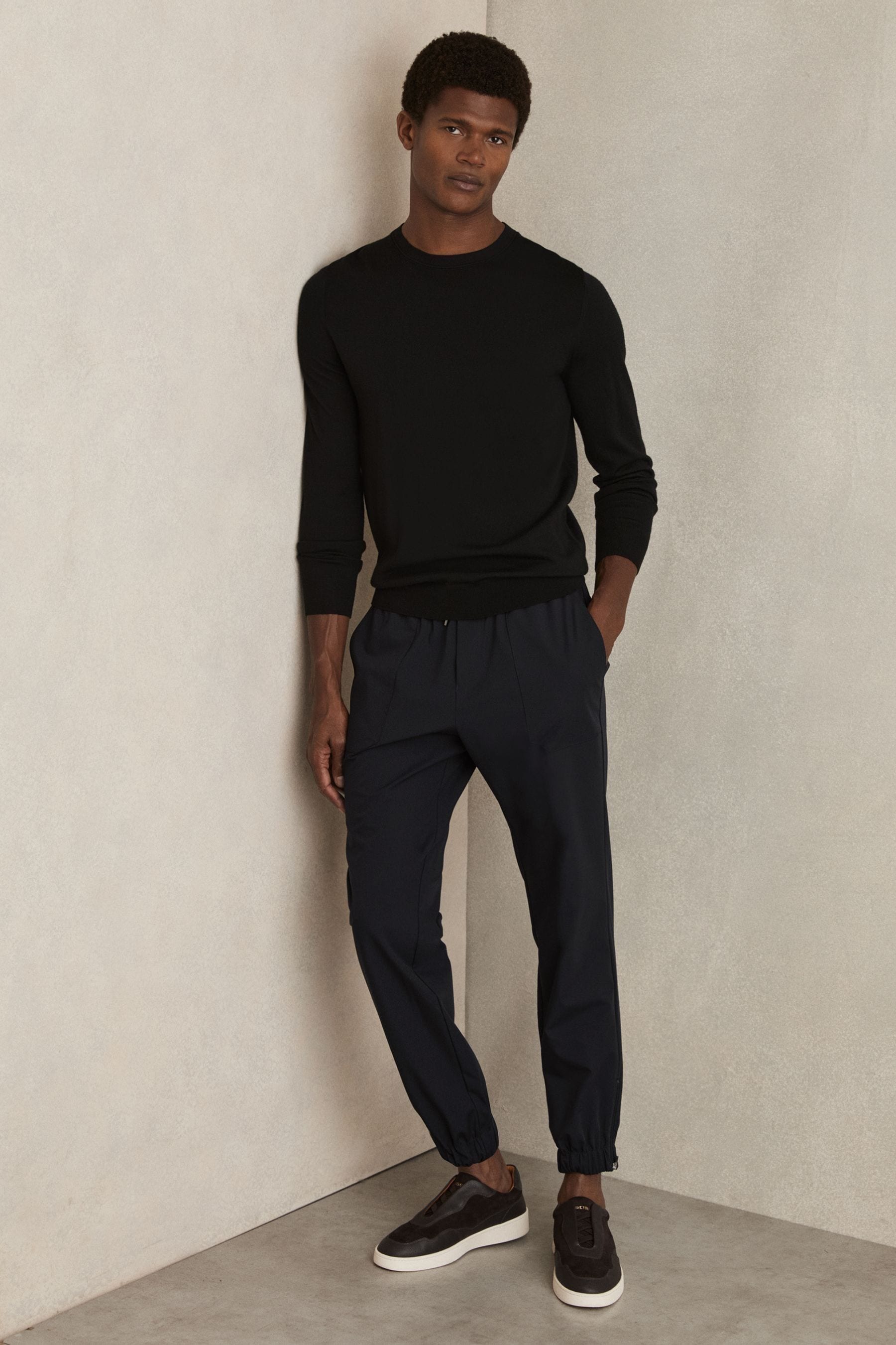 Reiss Navy Climb Drawstring Technical Cuffed Trousers