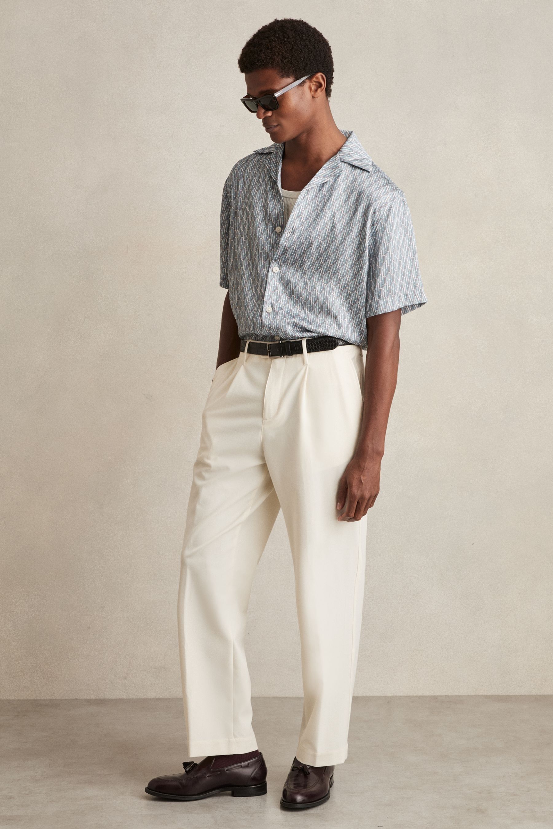 Reiss Blue Monogram-print Cuban-collar Shirt