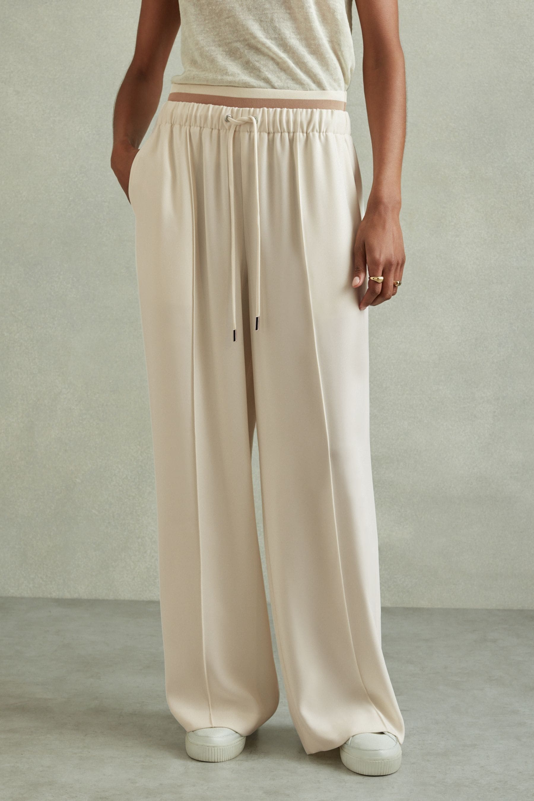 Shop Reiss Fleur - Cream Petite Waistband Detail Wide Leg Trousers, Us 10