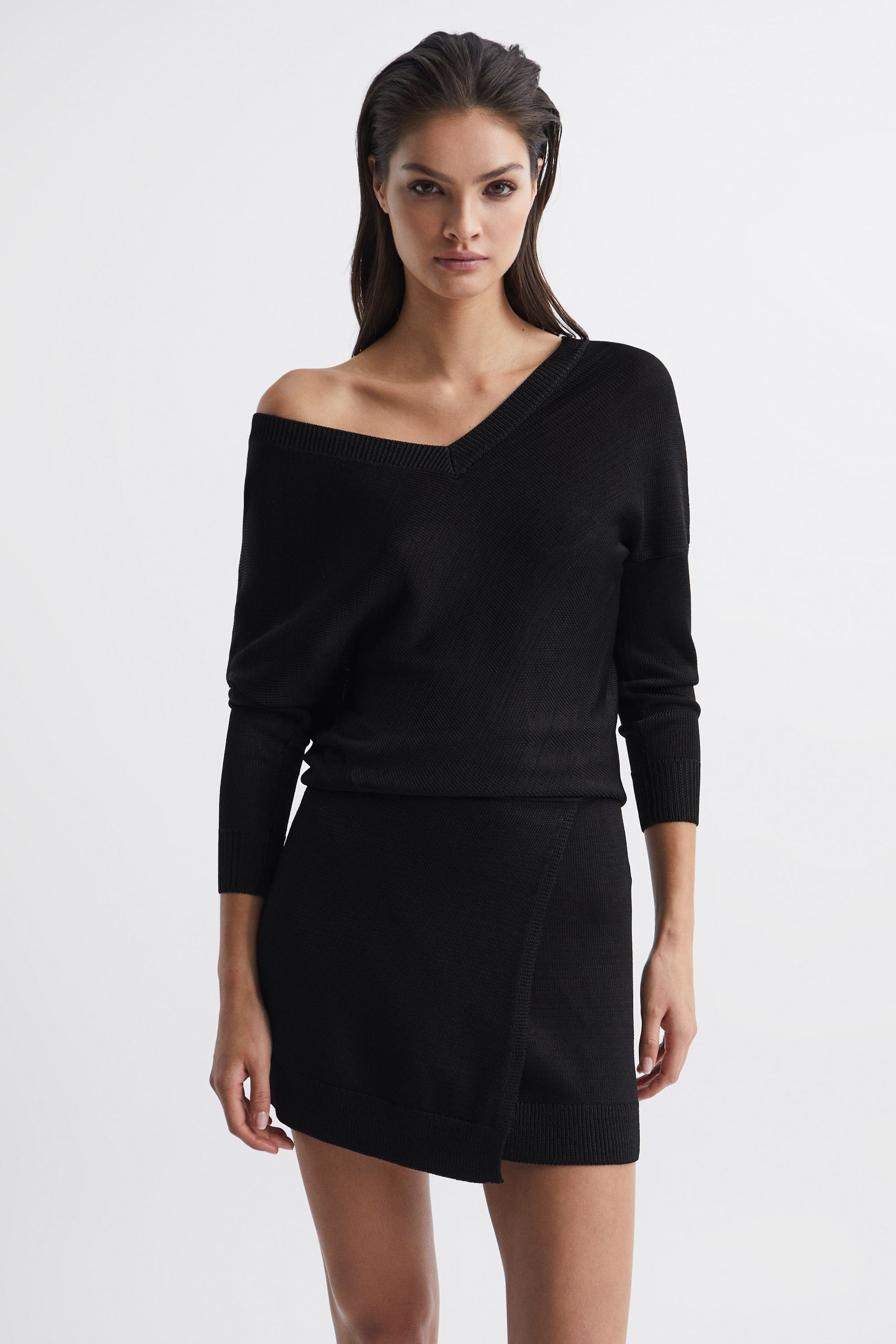 Sonia - Black Knitted Bodycon...