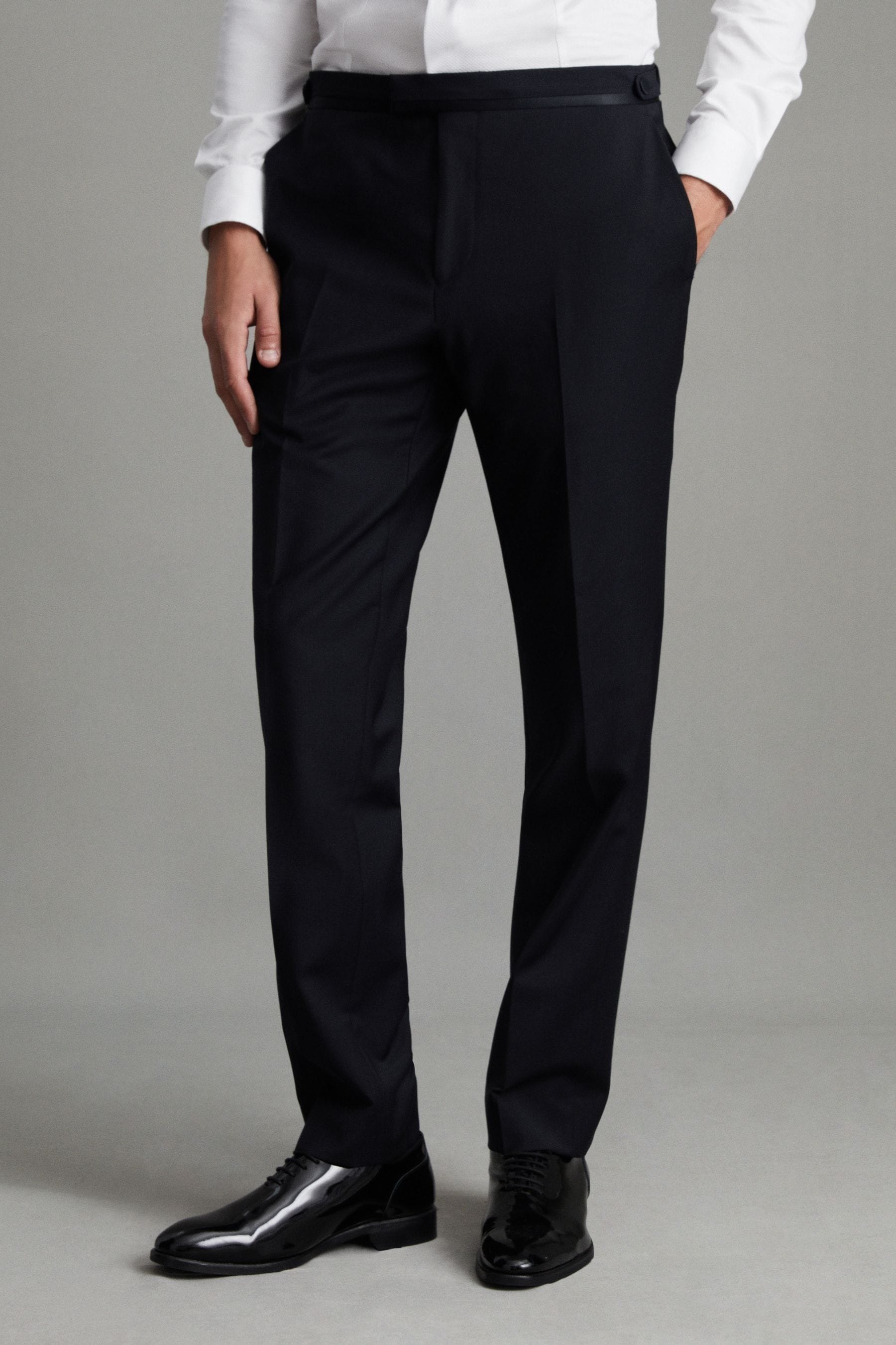 Reiss Poker - Navy Modern Fit Tuxedo Trousers, 36