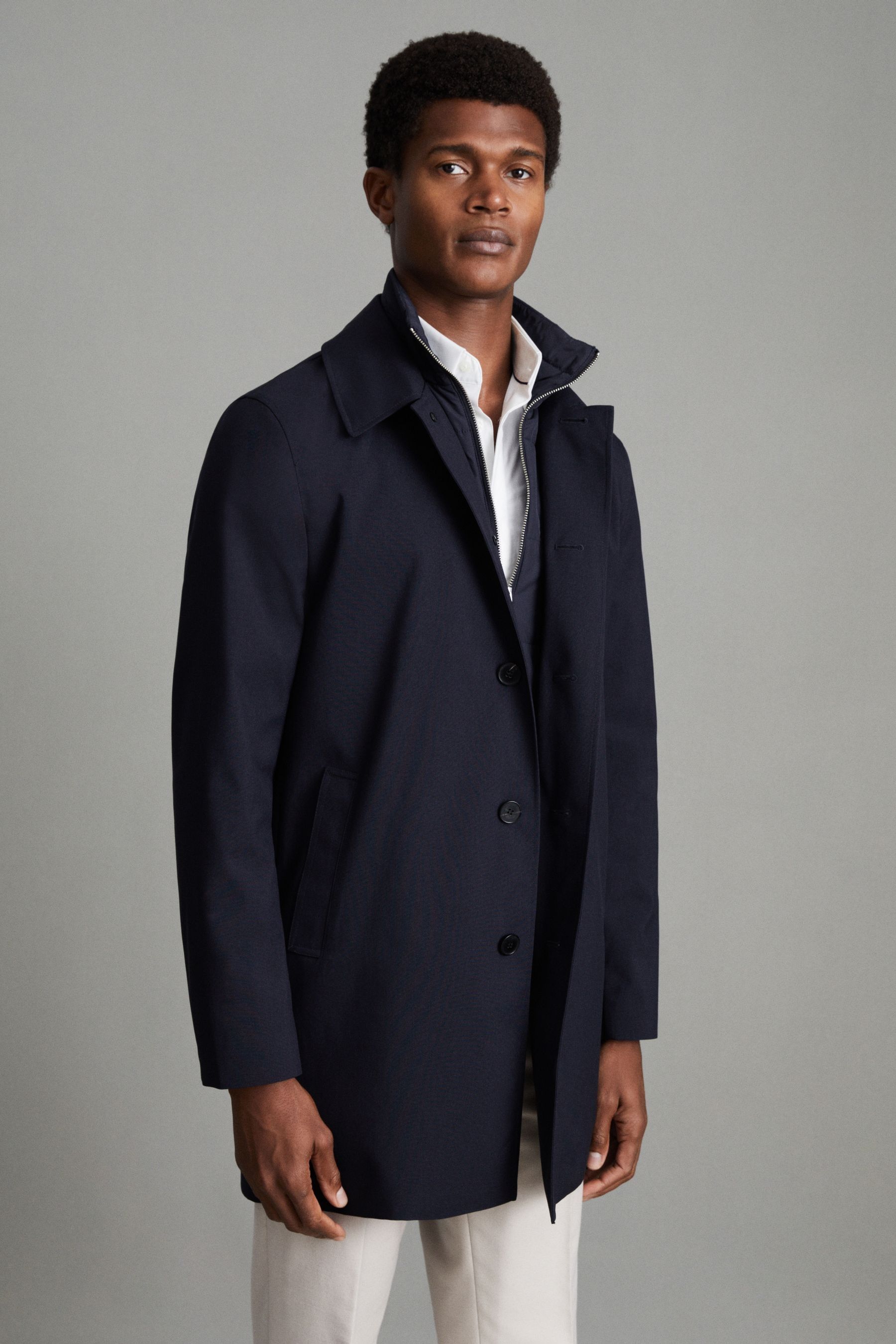 REISS PERRIN - NAVY JACKET WITH REMOVABLE FUNNEL-NECK INSERT, S