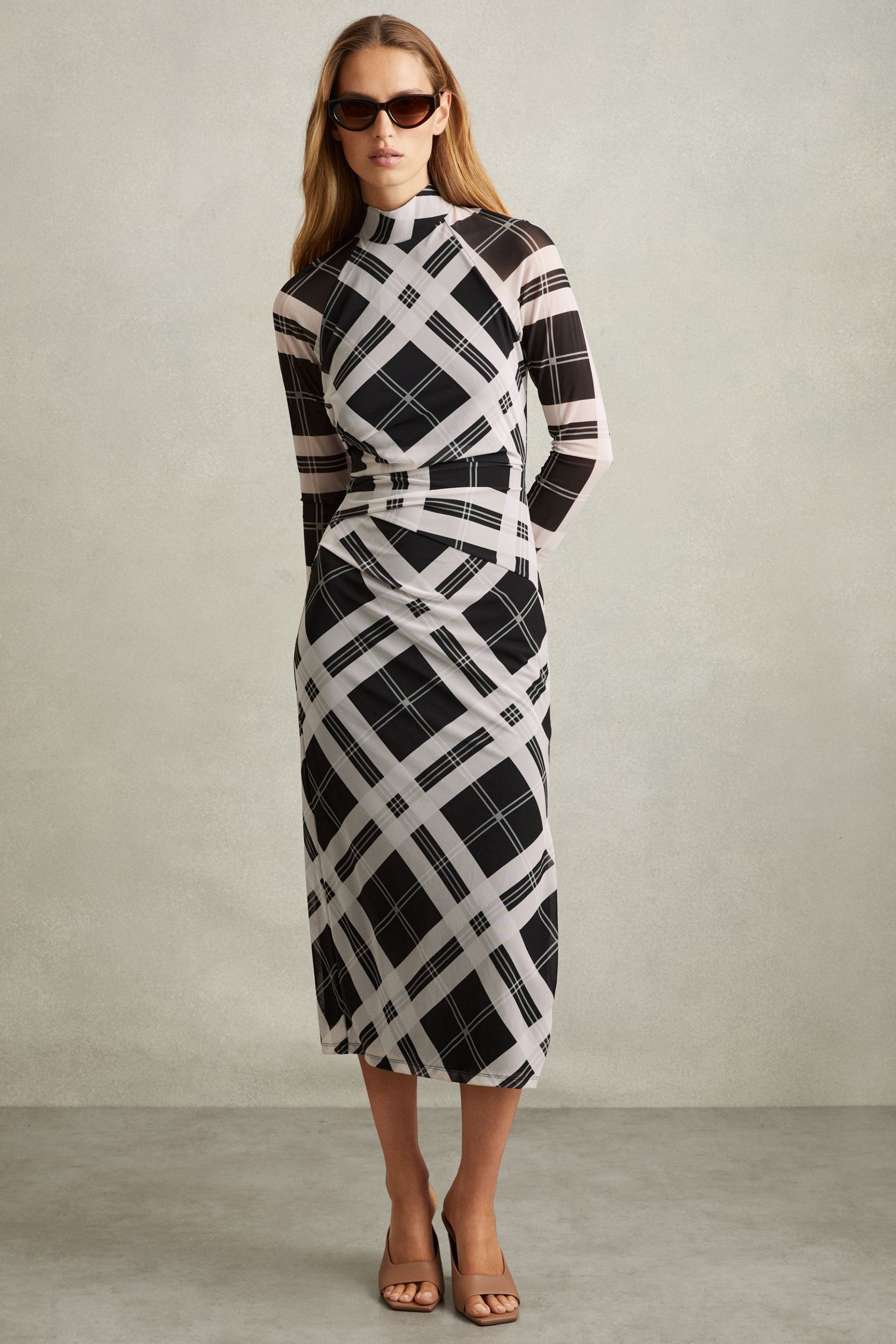 Shop Reiss Black/ivory Darla Checked Ruched Midi Dress