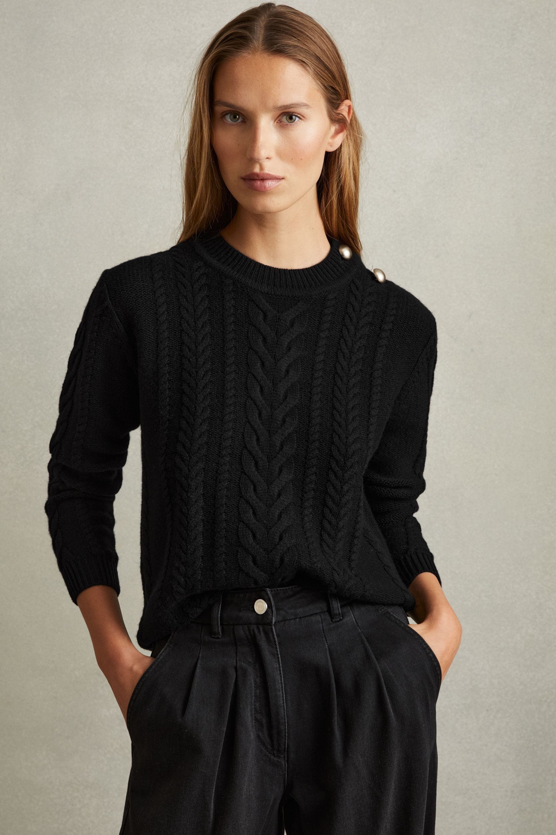 Reiss Black Wool-cashmere Cable Knit Jumper In Black